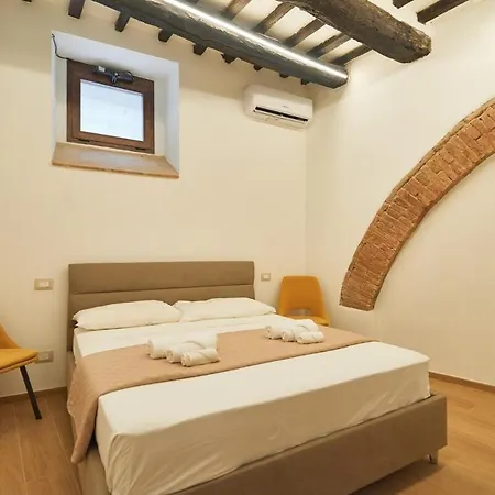 Appartamento Elce Di Sotto - Quiet&modern 2-bedroom Downtown Retreat *