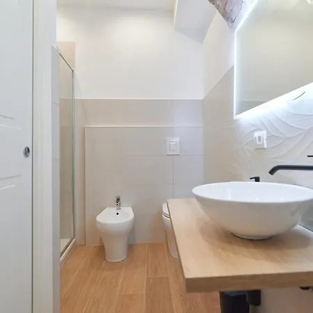 Apartamento Elce Di Sotto - Quiet & Modern 2-bedroom Downtown Retreat